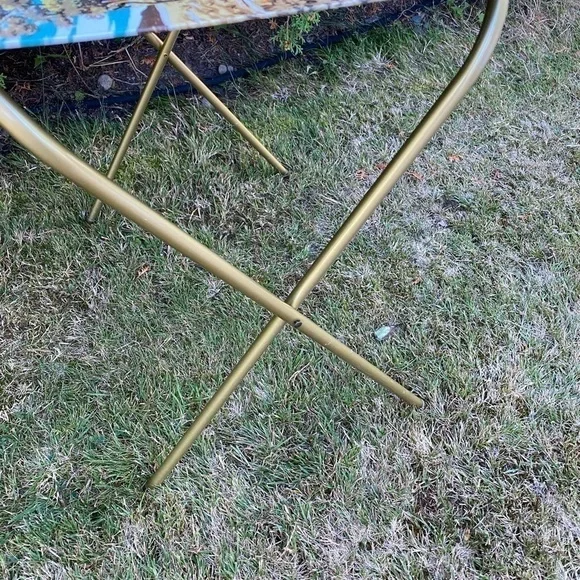 SET Of 2 Vintage Lavada Country Theme Metal TV Trays Metal Tray TV Table MCM - Picture 9 of 14